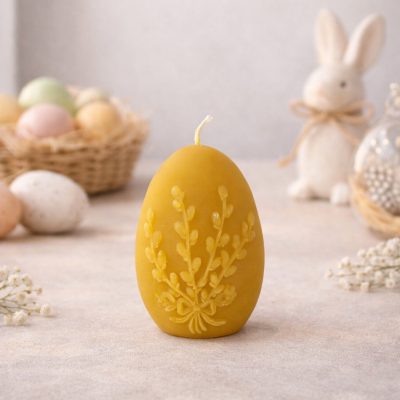 velika noč sveča iz čebeljega voska Velikonočni jajček z mačicami