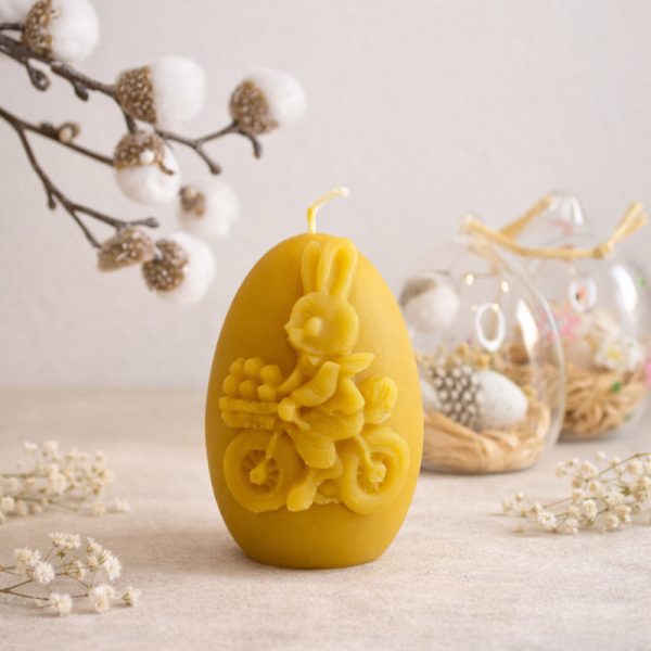 velika noč sveča iz čebeljega voska Velikonočni jajček z zajčkom