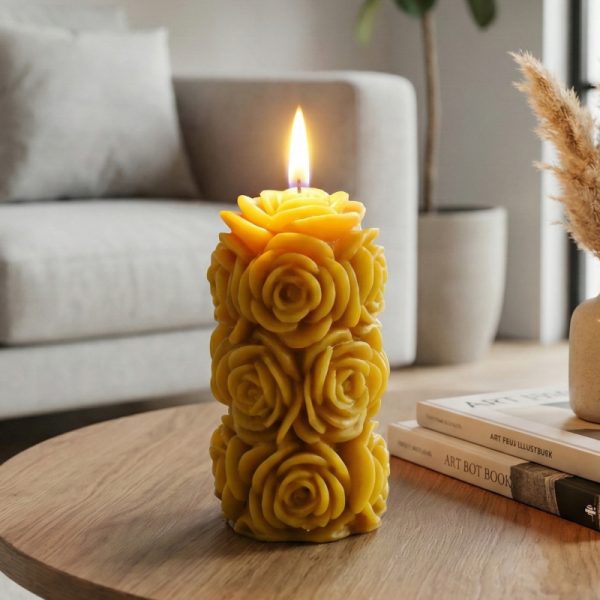 vrtnica sveča iz čebeljega voska