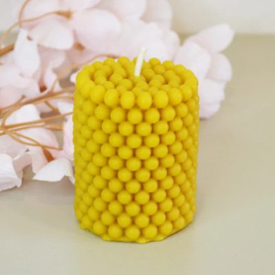 biserni valj sveča iz čebeljega voska