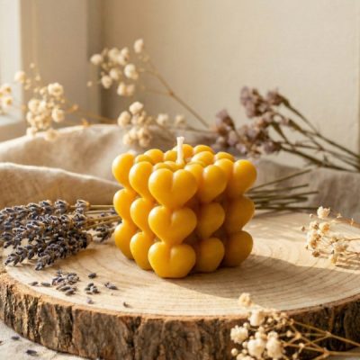 romantična sveča iz čebeljega voska